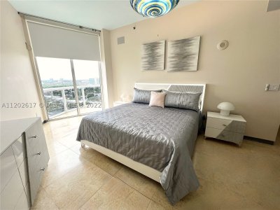 Comprar apartamento en Trump Tower One 1705