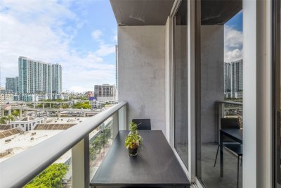 Aluguel de apartamento no Centro Condo 809
