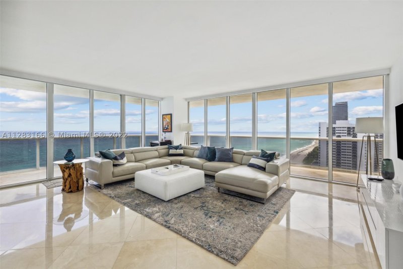 Alquiler de apartamento en Beach Club Two 2102