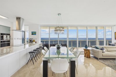 Aluguel de apartamento no Beach Club Two 2102
