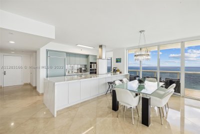 Aluguel de apartamento no Beach Club Two 2102