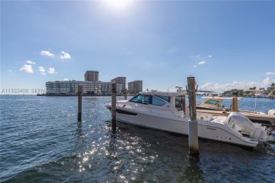 Comprar apartamento en Beacon Harbour 302