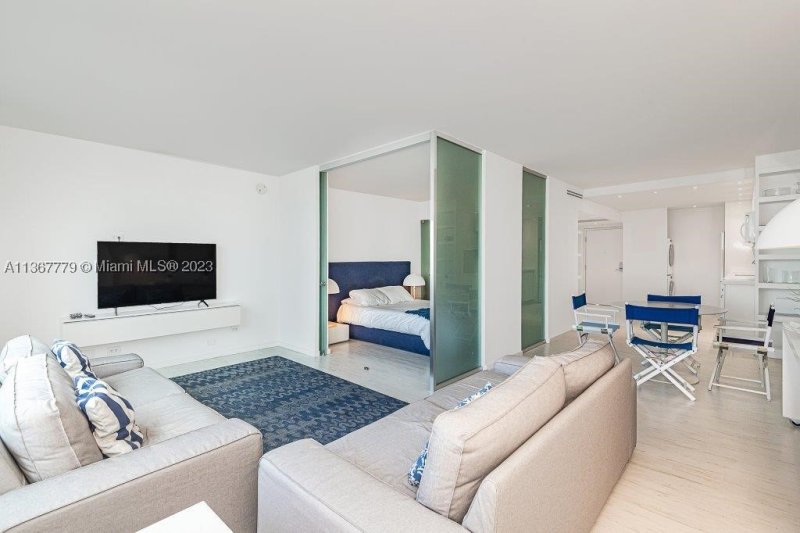 Alquiler de apartamento en Roney Palace 1032