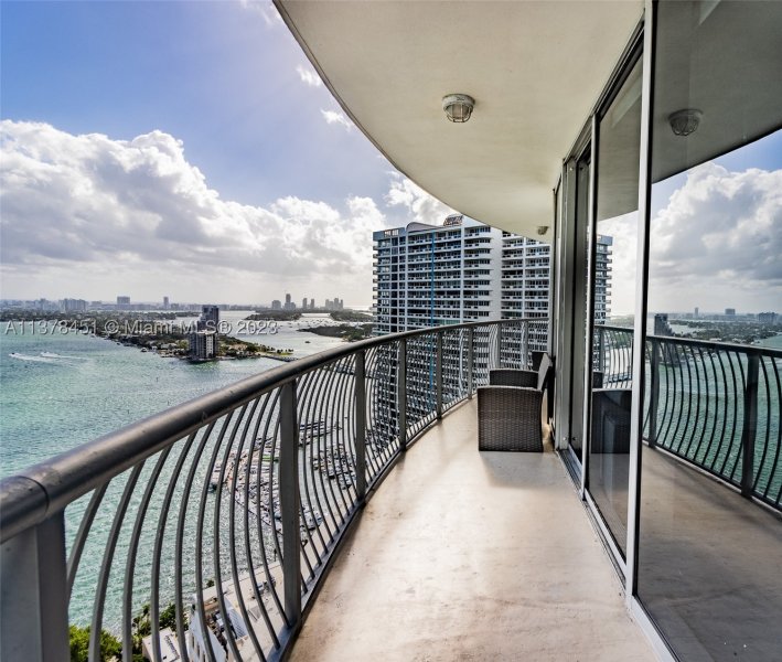 Apartment for rent at Opera Tower 3201