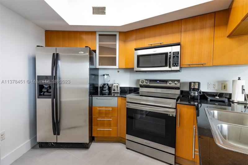 Apartment for rent at Opera Tower 3201