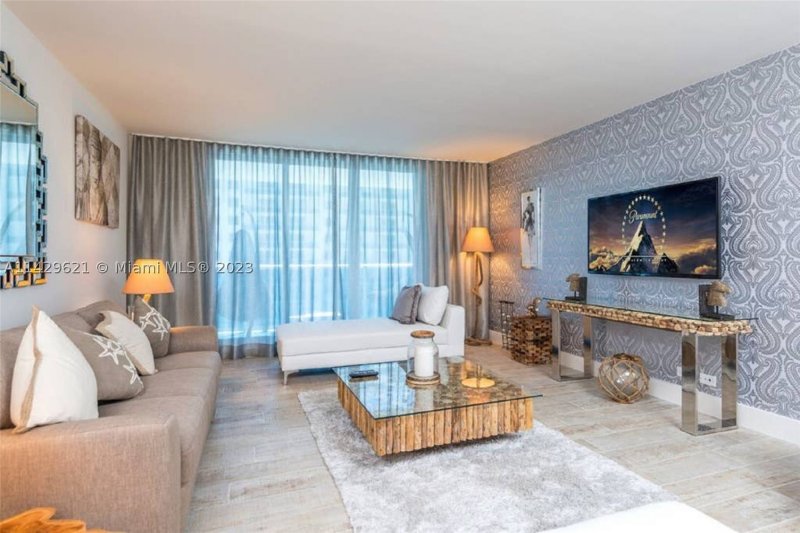 Apartment for rent at 1 Hotel & Homes South Beach 1108