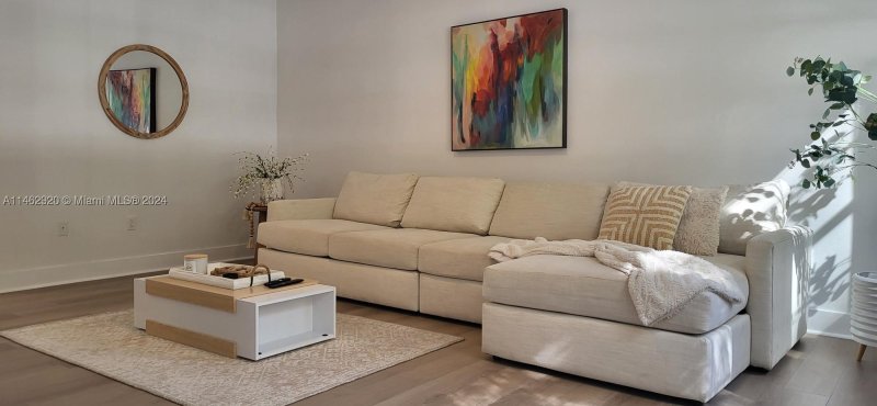 Apartment for rent at 2080 Ocean Drive TH12