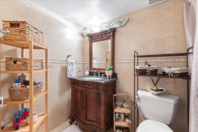 Comprar apartamento en Grandview Palace 2404