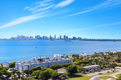 Comprar apartamento en Grandview Palace 2404