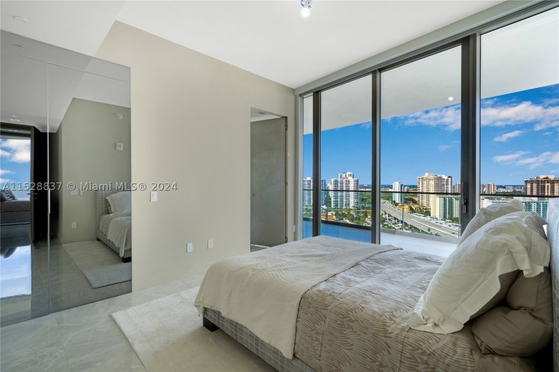 Condo for sale at Residences by Armani / Casa 2000