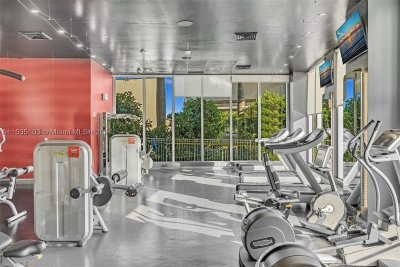 Comprar apartamento no Beachwalk T3107