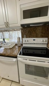 Comprar apartamento en Plaza of the Americas 318