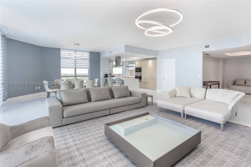 Comprar apartamento en Marina Palms Yacht Club 1201