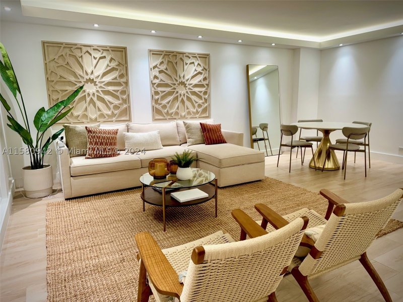 Comprar apartamento en Roney Palace 837