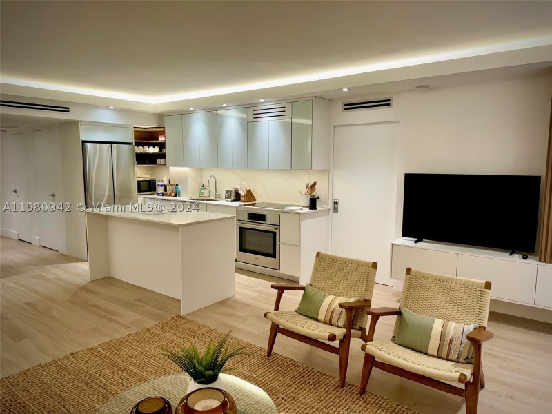 Comprar apartamento en Roney Palace 837