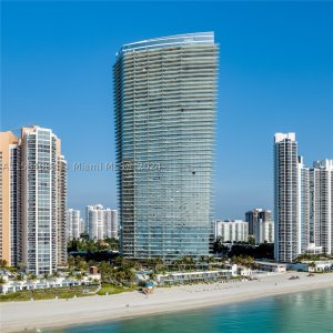 Residences by Armani / Casa Apt #5102