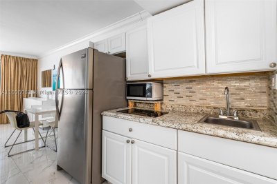 Aluguel de apartamento no Aventura Beach Club 104