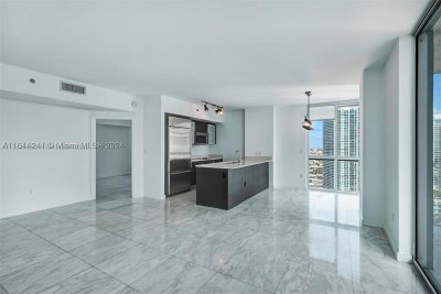 Comprar apartamento no 500 Brickell West Tower 3401