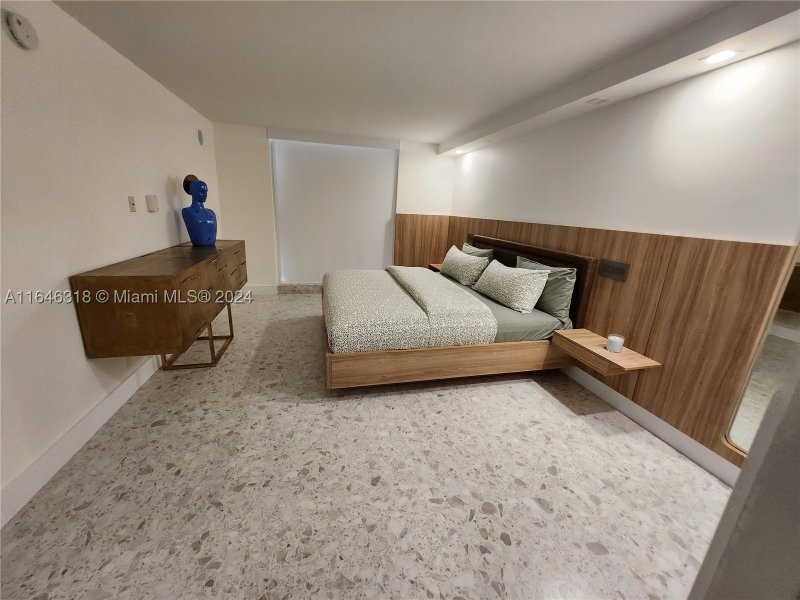 Condo for sale at Club Atlantis 306