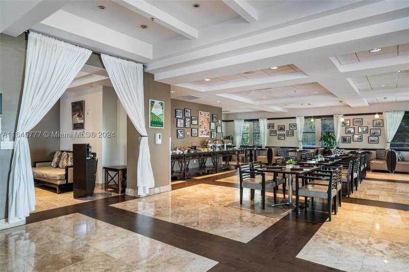 Condo for sale at The Blue Doral 1308
