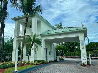 Comprar apartamento en The Blue Doral 1308