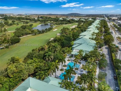 Comprar apartamento en The Blue Doral 1308