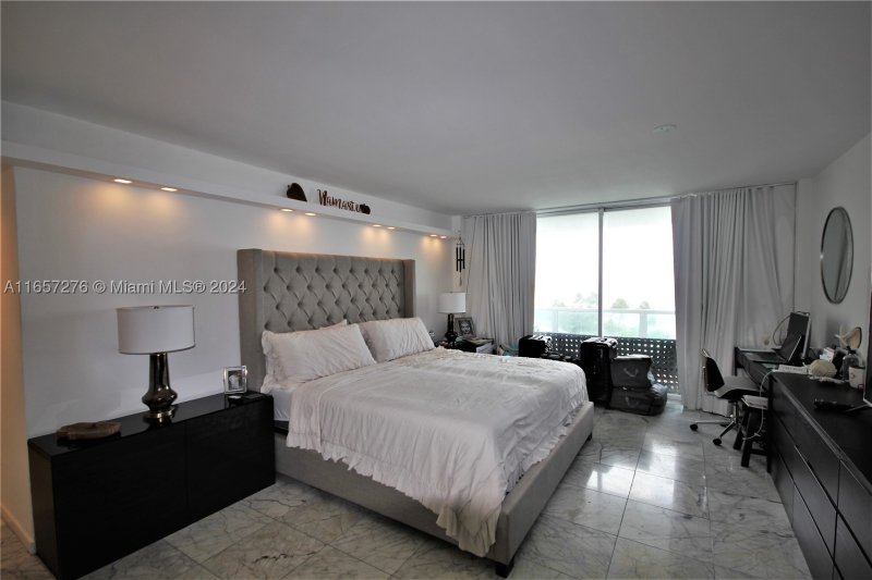 Apartment for rent at Seacoast 5151 933