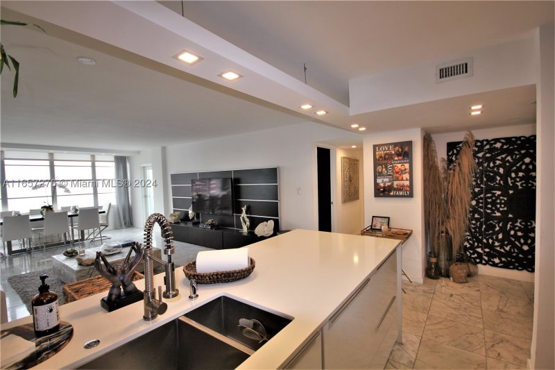 Apartment for rent at Seacoast 5151 933
