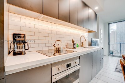 Comprar apartamento en YotelPad Miami 1705