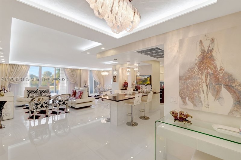 Condo for sale at Balmoral Condo 5O/complete