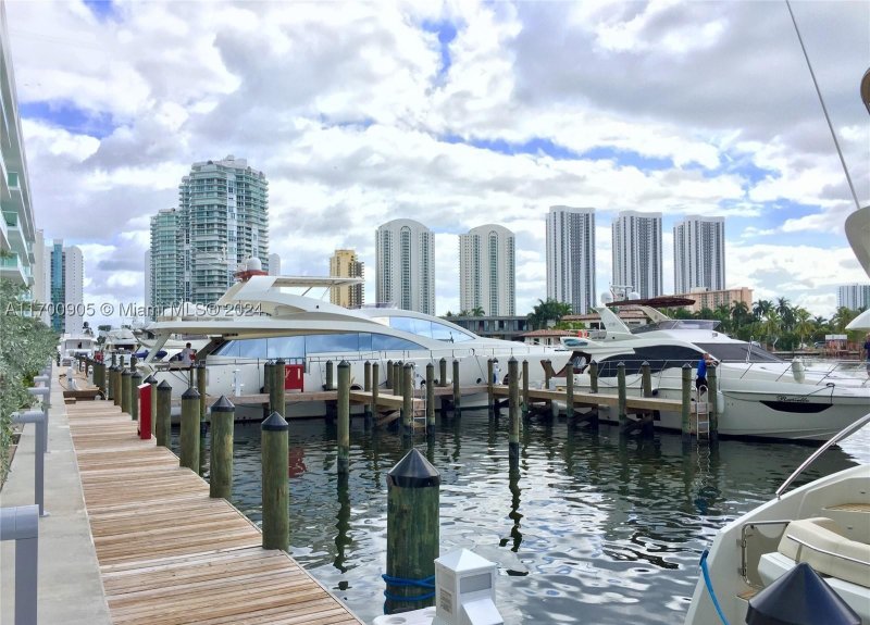 Condo for sale at 400 Sunny Isles