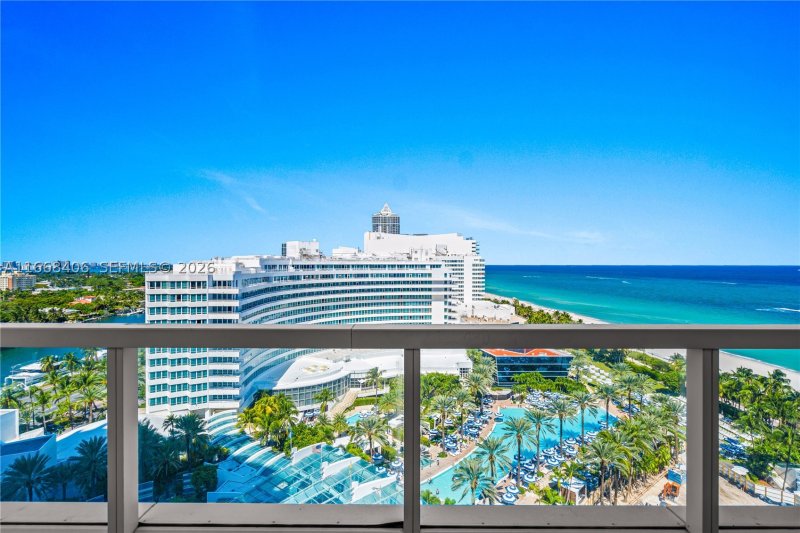 Condo for sale at Fontainebleau III 1501/1502