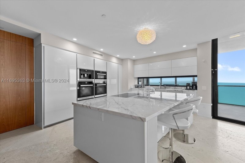 Condo for sale at Porsche Design Tower 3405