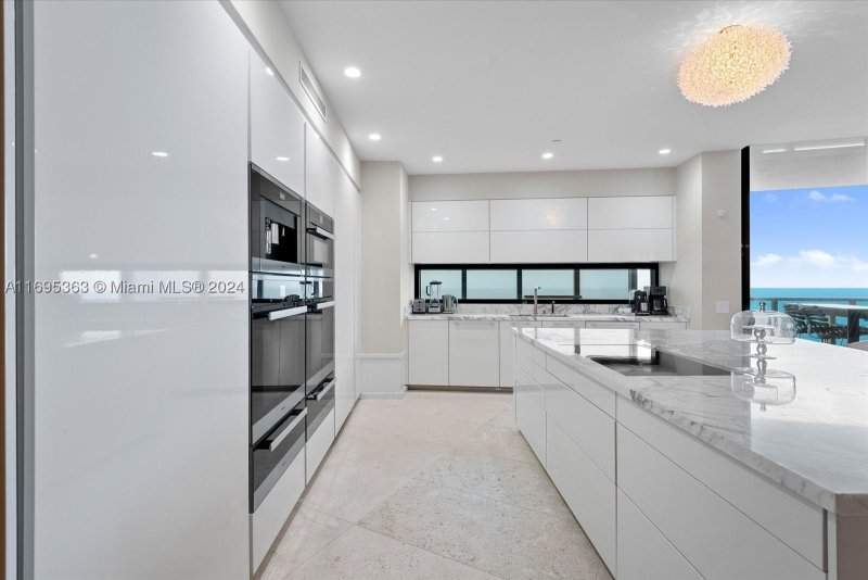 Condo for sale at Porsche Design Tower 3405