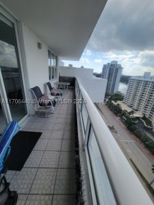 Comprar apartamento en Pavilion PH-9