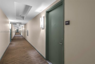 Comprar apartamento no 50 Biscayne 4208