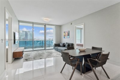 Comprar apartamento no Epic Miami 4912