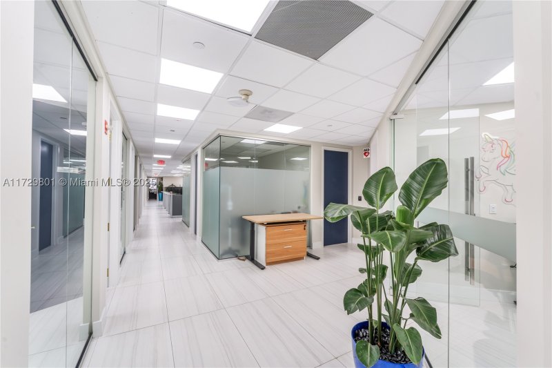 Comprar apartamento no The Club At Brickell Bay 950-A