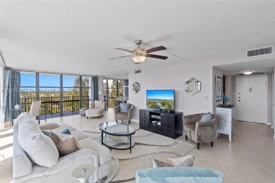 Comprar apartamento en Oceanview Park 909
