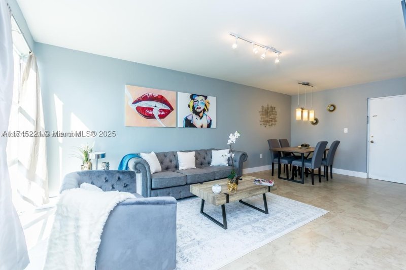 Alquiler de apartamento en Avila Condo 519
