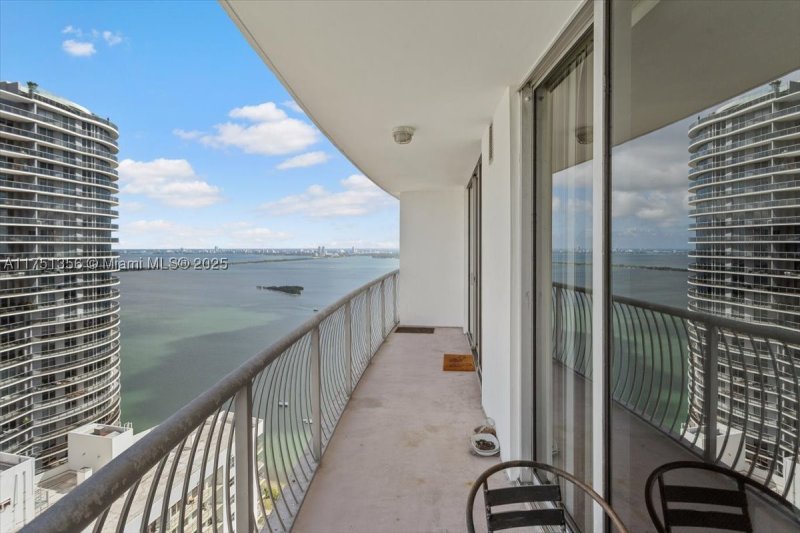 Condo for sale at Opera Tower 4809