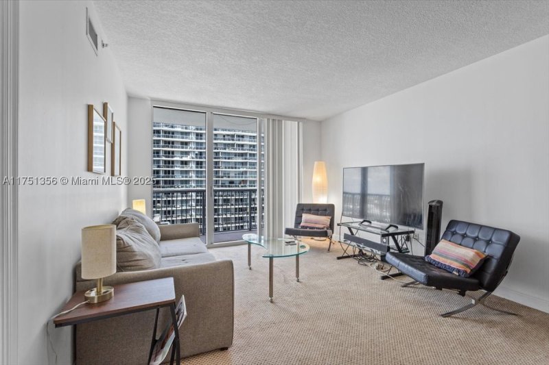Condo for sale at Opera Tower 4809