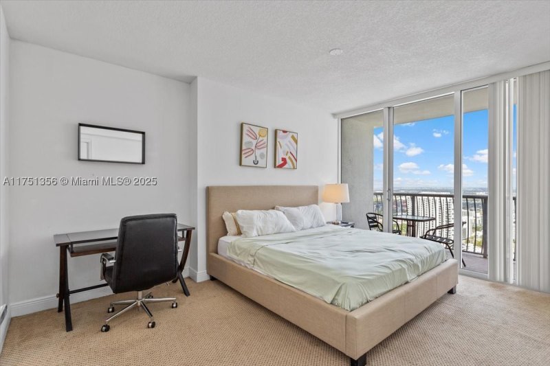 Condo for sale at Opera Tower 4809