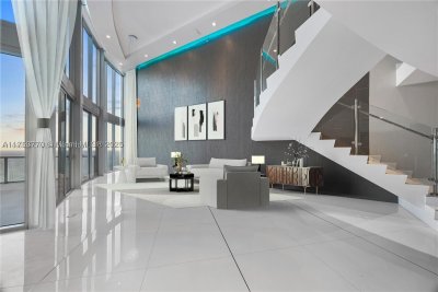 Jade Beach Apt #4705
