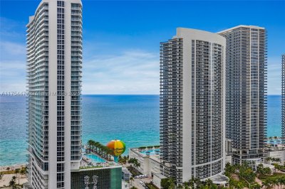 Comprar apartamento en Hyde Beach House R2505