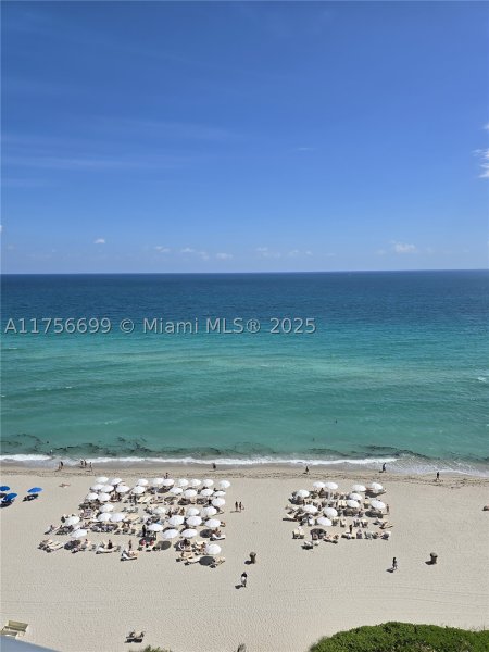 Condo for sale at Sole 1402