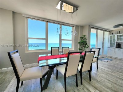 Aluguel de apartamento no Alexander Towers 612