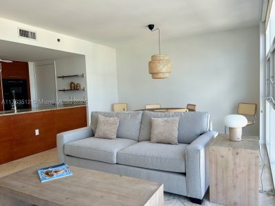 Comprar apartamento no Beach Club Two 3707