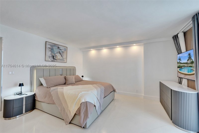 Apartment for rent at Sian Ocean Residences 16P
