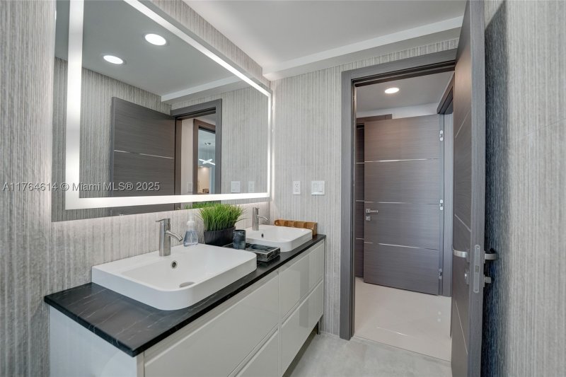 Apartment for rent at Sian Ocean Residences 16P